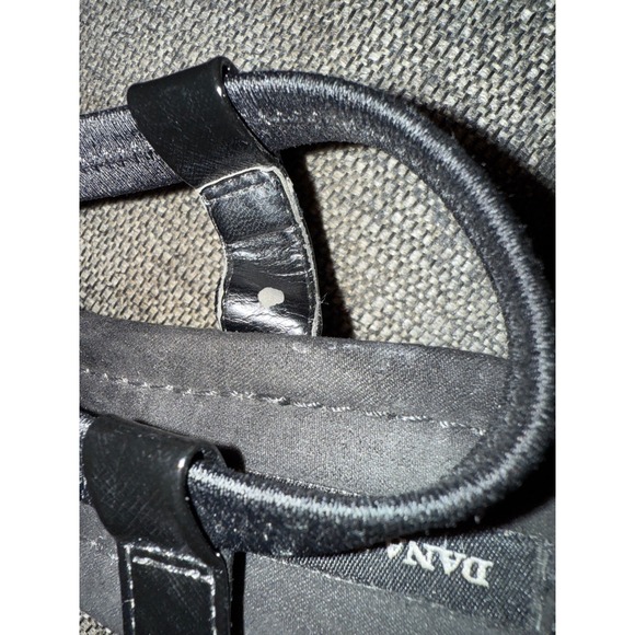 Dana Buchman 9 T-bar Blk Heel Wedge Sandals Summer‎ Whimsigoth Office Career Y2K - Picture 12 of 12